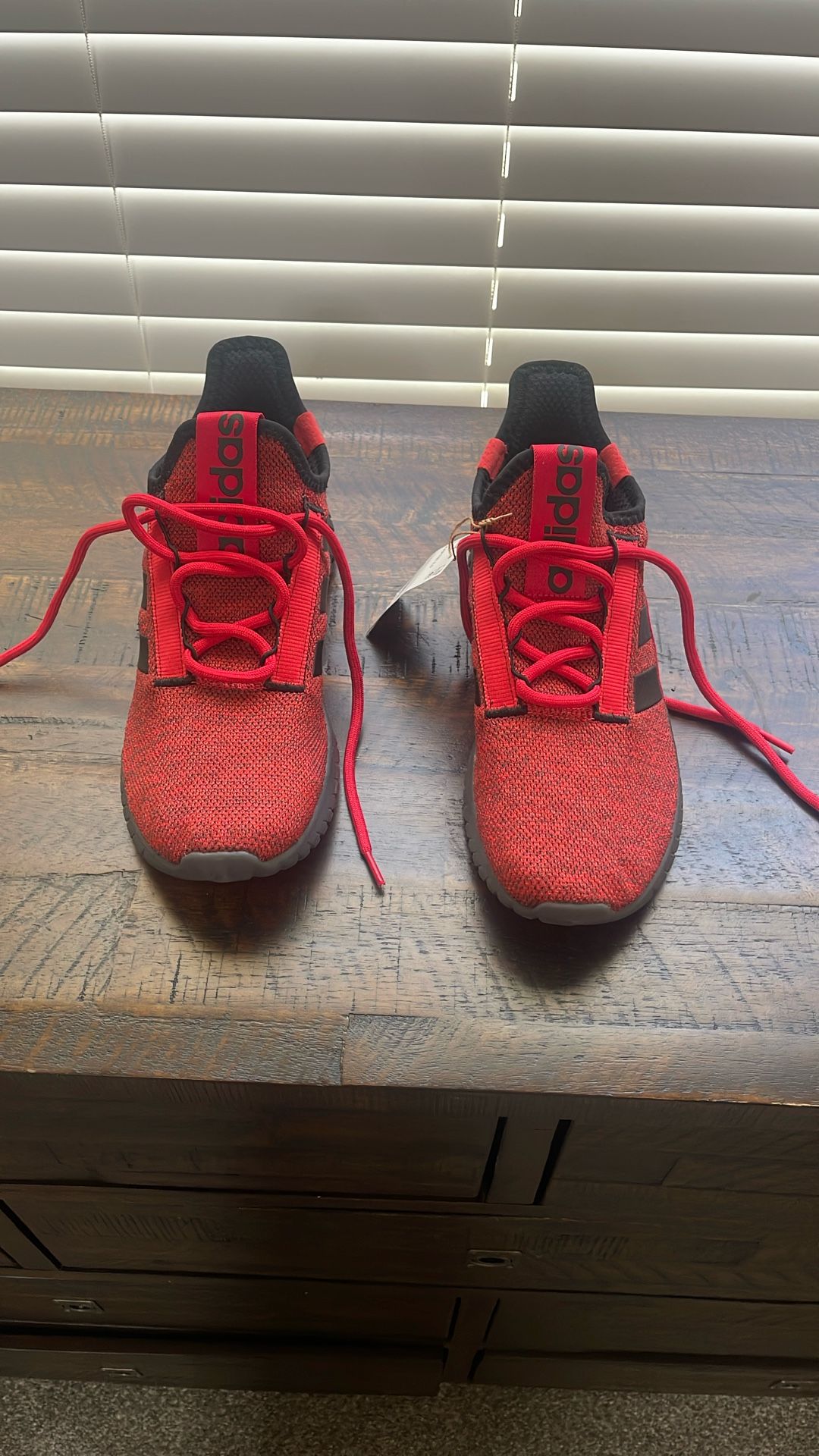 New Men's adidas Cloud foam Shoes