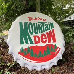 New huge 36” Mountain Dew bottle cap sign   Driveway pick up in Kernersville off of union cross road near Glenn highschool 