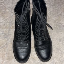 Black leather boots women size 6.5