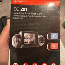 Cobra Dual View Smart Dash Cam