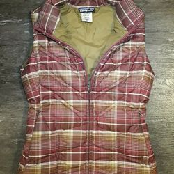 Patagonia Pink/Brown/Tan Plaid Womens Size XS Down Puffer Vest Without Hood