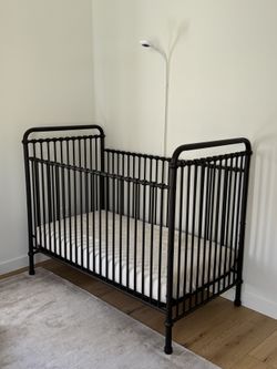 Baby/Toddler Crib