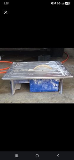 Wet tile saw