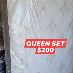 Queen Pillowtop Set 