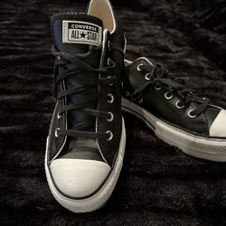 Brand New Leather Platform Converse Chuck Tailor Women’s Size 10 Men’s Size 8 Shoes