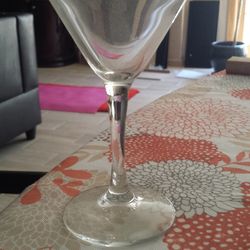 7.5oz Martini Glasses (18)
