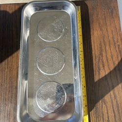 Matco magnetic tray