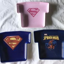 ‼️ Set of 3 Superman, Spider-Man & Supergirl Plastic Plates T Shirt Design‼️