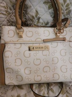 Guess women purse