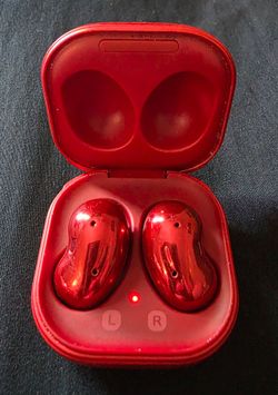 Mystic Red Samsung Galaxy Buds