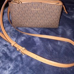 Michael Kors Leather Crossbody Purse
