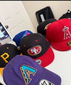 MLB NFL Snapback Hat Collection – Lot of 6