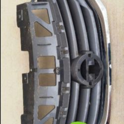 PARRILLAS PARA NISSAN Y VOLVO 