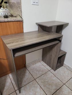 Wood Computer Desk 3 Tier