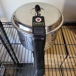 Pressure Cooker