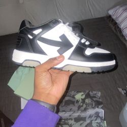 Off-White "Boo" (New)