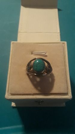 Beautiful Turquoise silver ring
