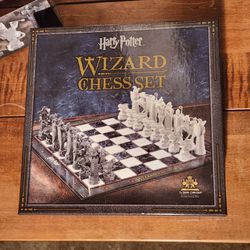 Harry Potter Wizards Chest Set