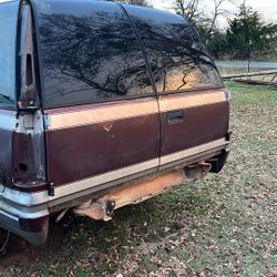 GMT 400 Rear Doors And Fender And Parts 