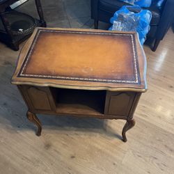 1890s? Maybe Nice Side Table