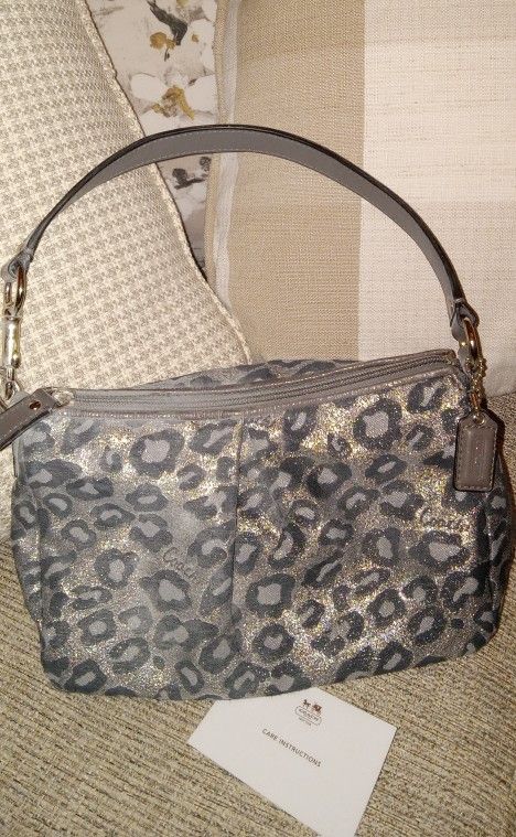 Authentic Vintage Coach Poppy