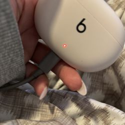 Beats Studio Buds +