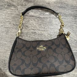 Coach Teri Shoulder Bag