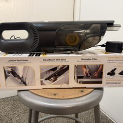 Shark Ultra Cyclone Pet Pro