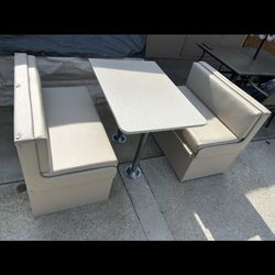 Rv Dinette