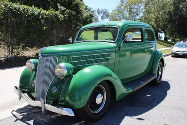 1936 Ford Deluxe Tudor