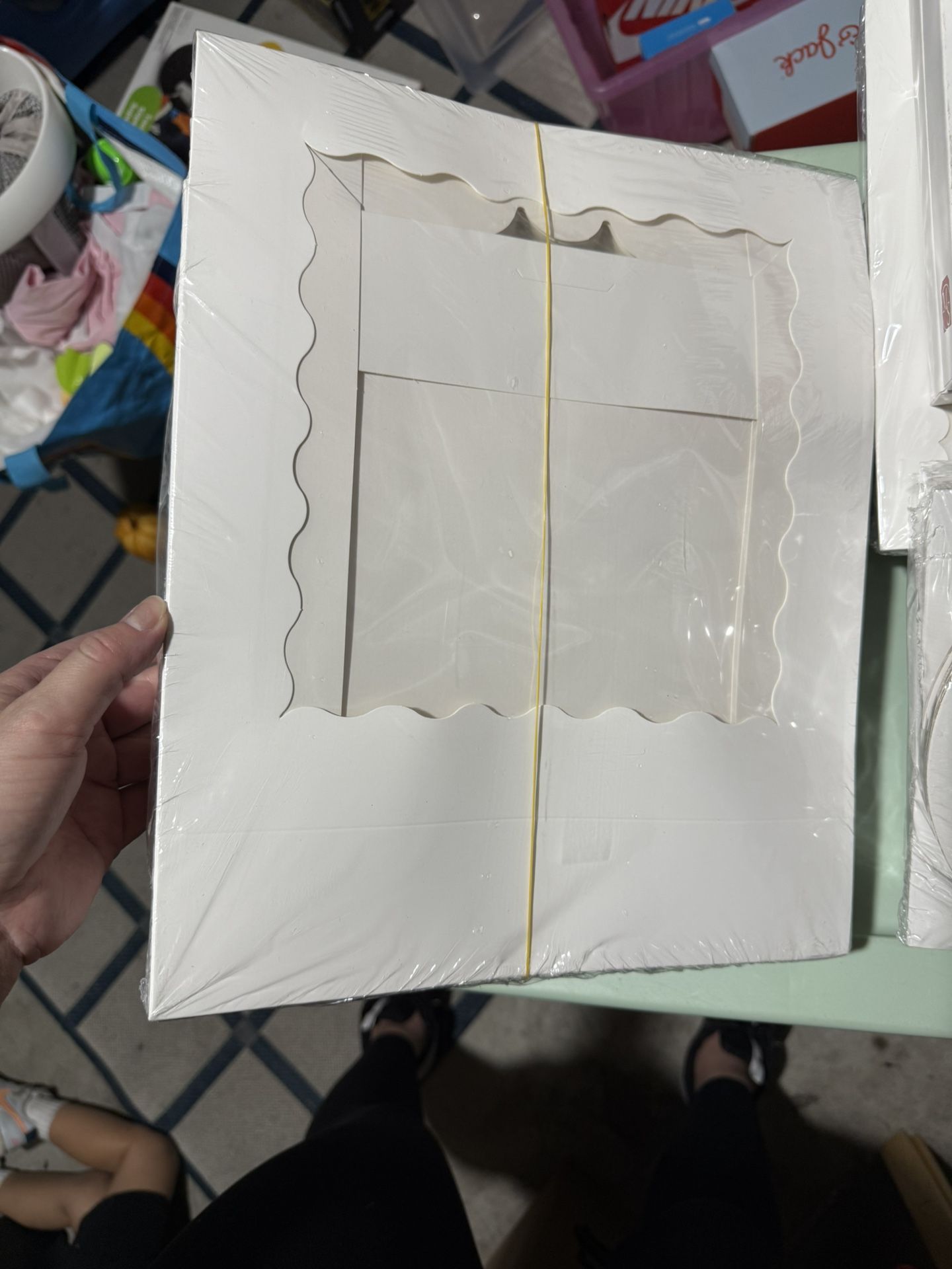 Cake packaging