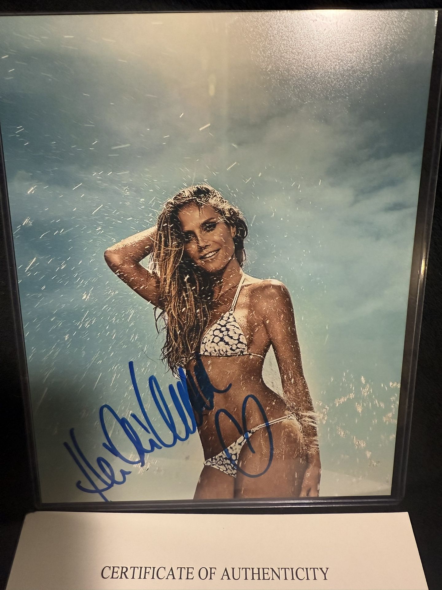 Heidi Klum Autographed 8x10 Photo W/COA