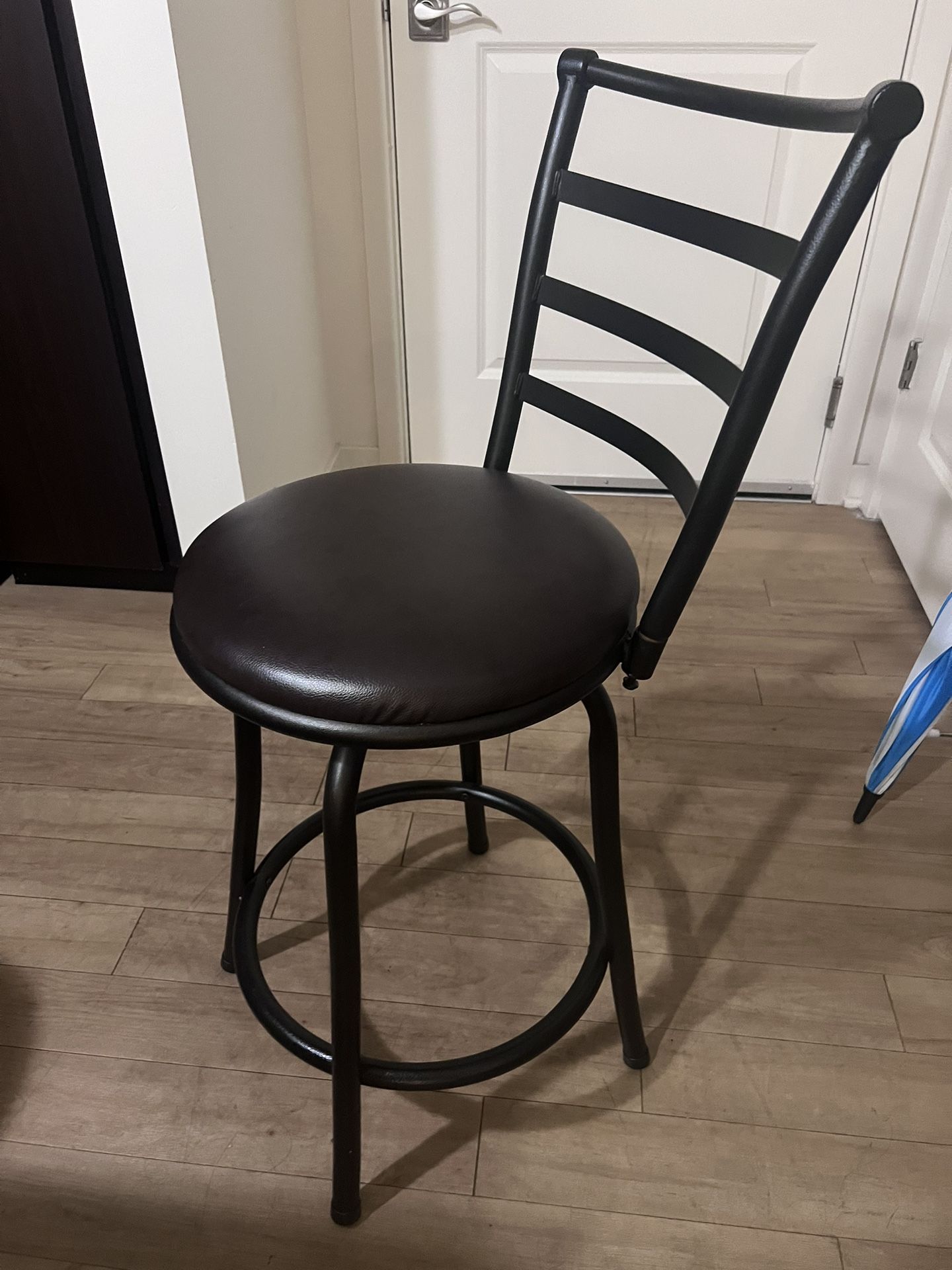 bar chair