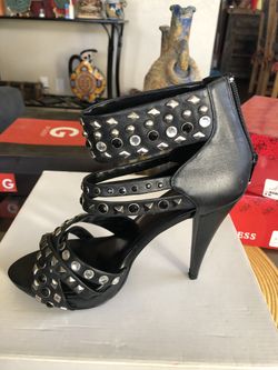 Black ankle strapped heel