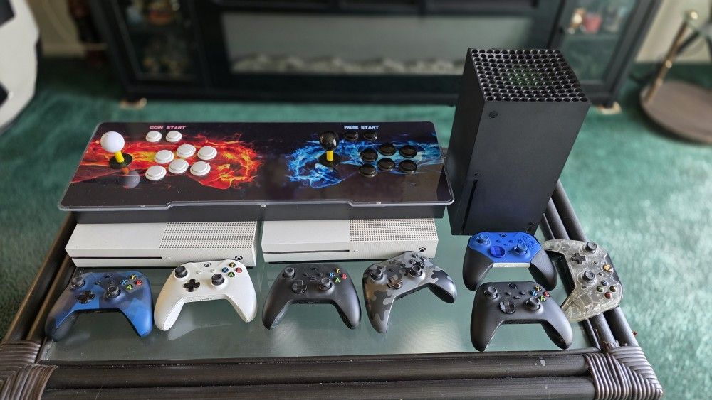 XBOX SERIES X , ONE S, ARCADE ! 
