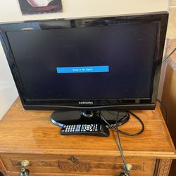 Samsung 22-inch class LED TV