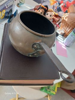 1800s Hammered Copper Pot