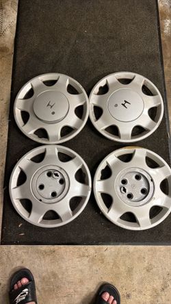 Honda Civic wheel covers 14”
