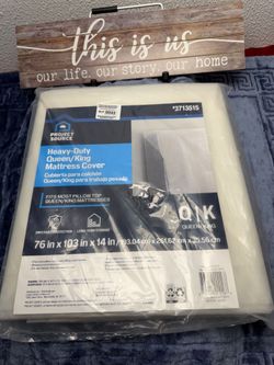 Project Source Heavy-Duty Queen/King Mattress Cover
