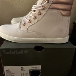 Timberland Women’s Sneaker Boots Size 7.5
