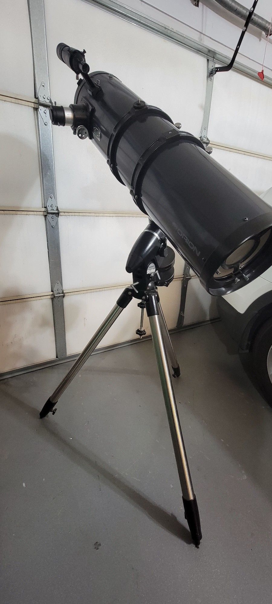 Orion SkyView PRO 8 EQ Telescope