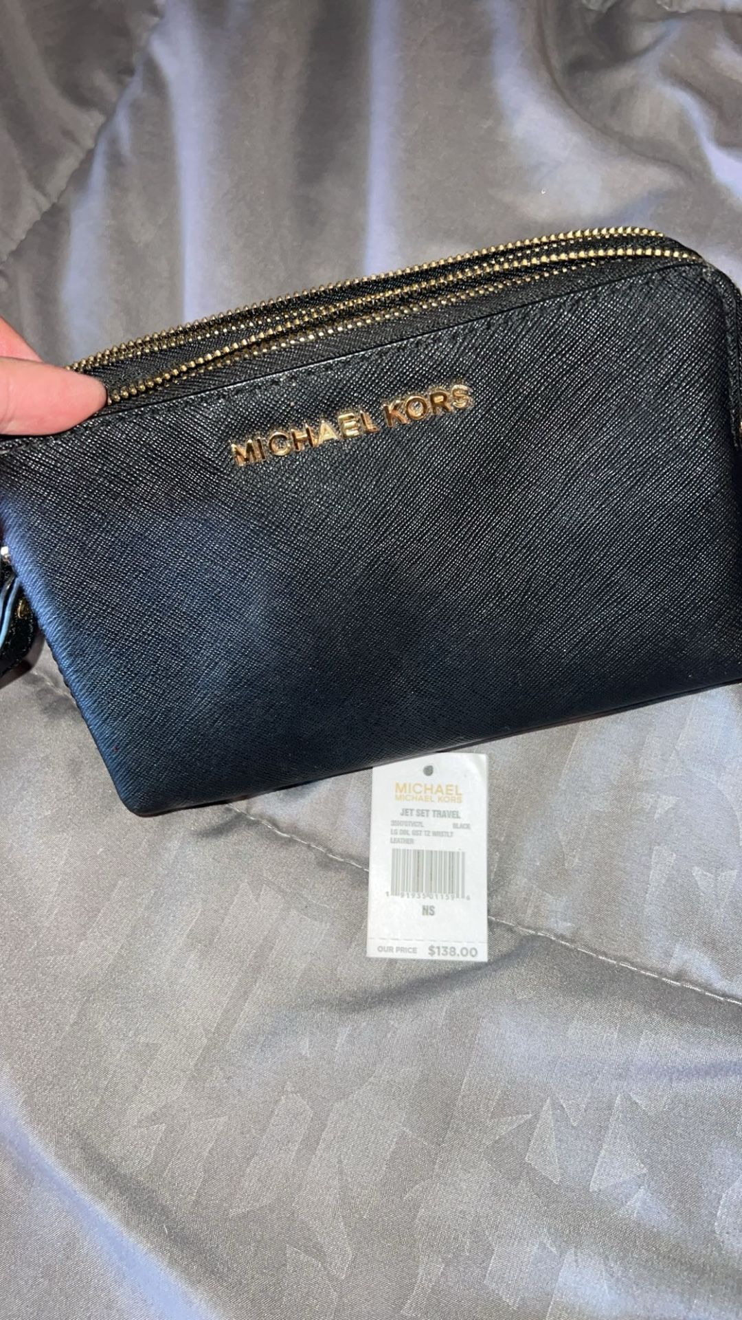 Michael Kors Travel Wallet 