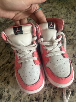 8.5c toddler girl Jordan’s