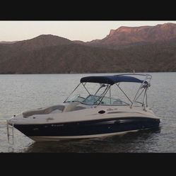 2007 Sea Ray 240 Sundeck