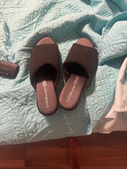 Croft and Barrow sandals