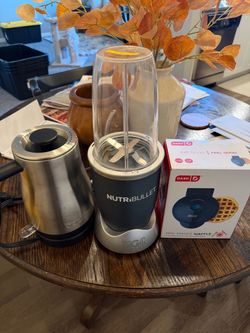 Blender, Waffle Maker, Electric Kettle