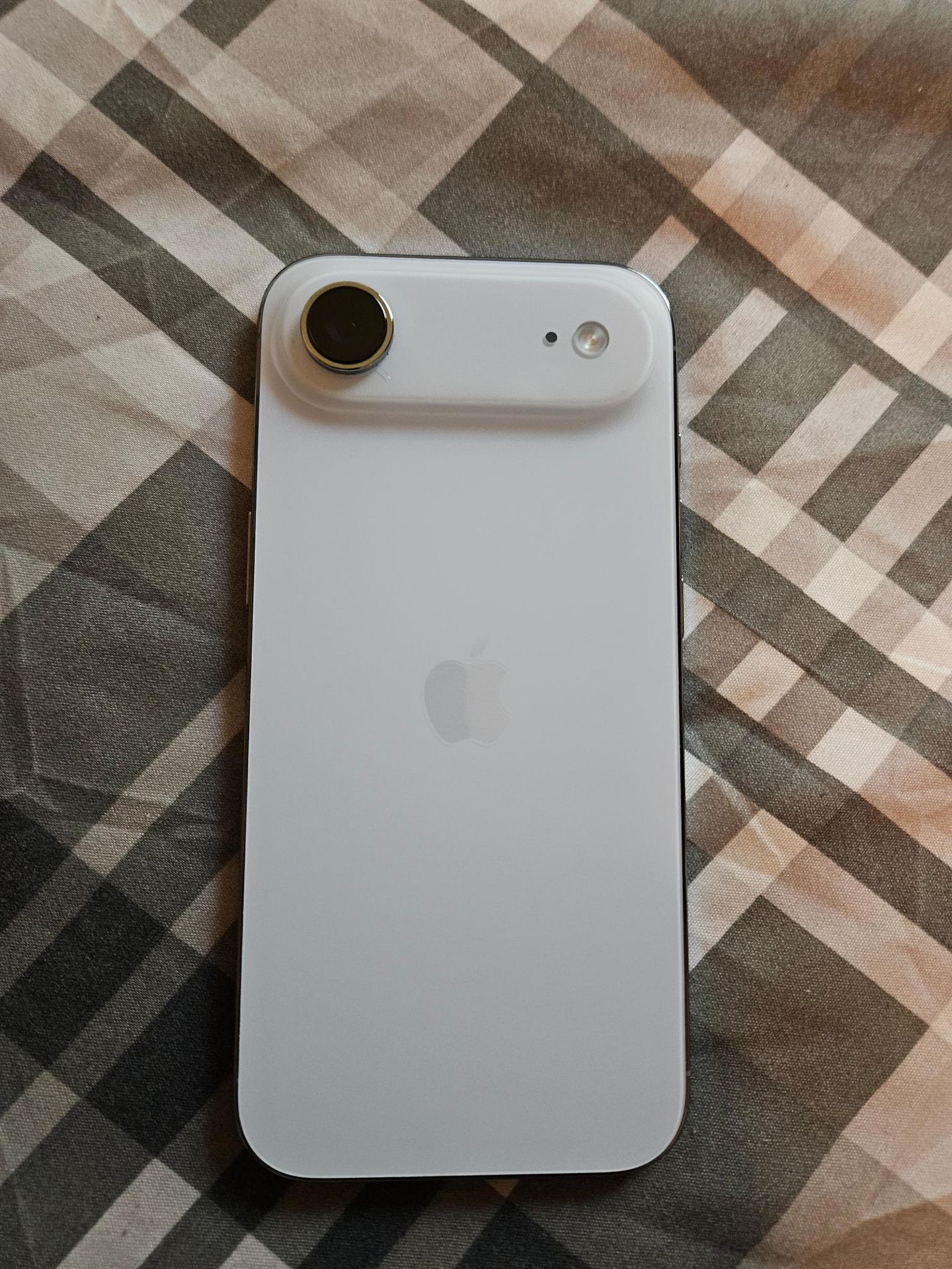 iPhone Air