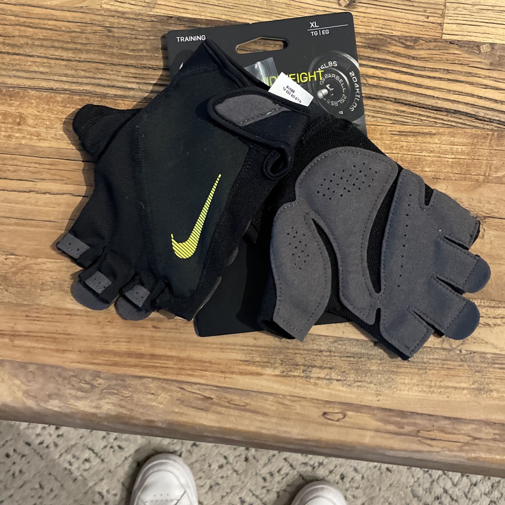 Nike Men’s Training Gloves Xl