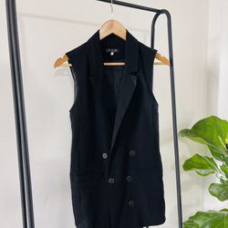 Early 2000‘s loveculture long black vest    BinG