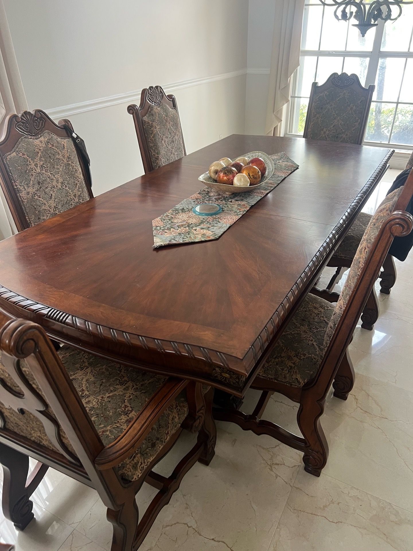 Dining room set